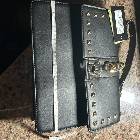 NWT Badgley Mischka 10 1/2 x 7 1/2 x 3 - Picture 6 of 9